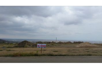 Terreno Comercial en  Montecristi