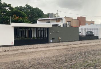 Casa en  1ra Calle De Álamos 101, Fraccionamiento Jurica, Querétaro, 76100, Mex