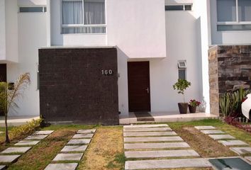 Casa en fraccionamiento en  Parque Novara, Boulevard Meseta, Puebla De Zaragoza, Puebla, México