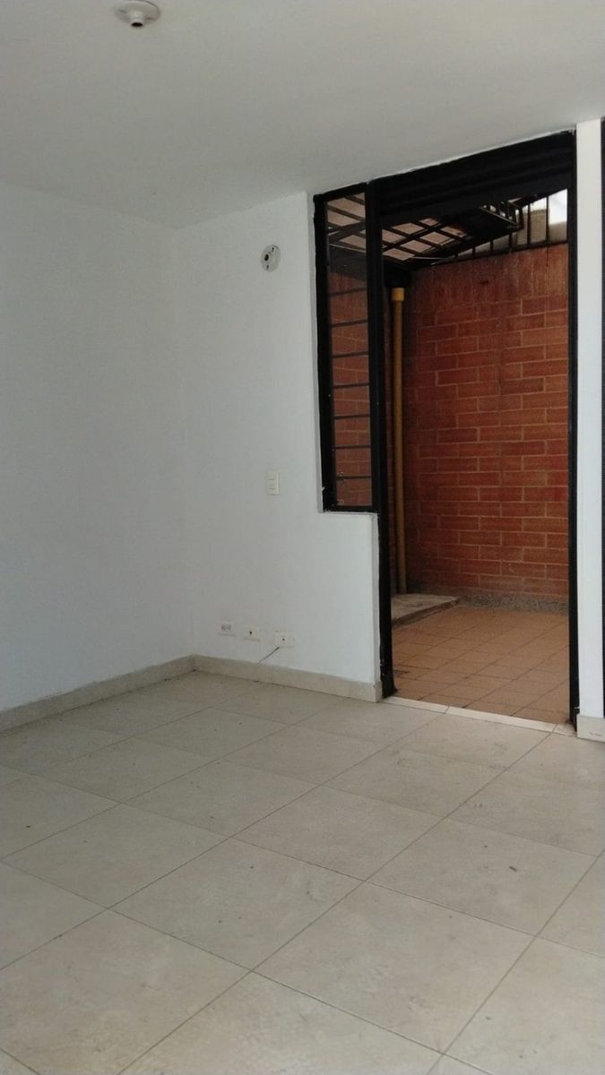Apartamento en arriendo Urbanización El Pinar (Madrid) en Urbanizacion El Pinar