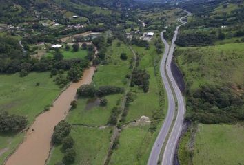 Lote de Terreno en  Calle 17 09, Centro, Barbosa, Antioquia, Col