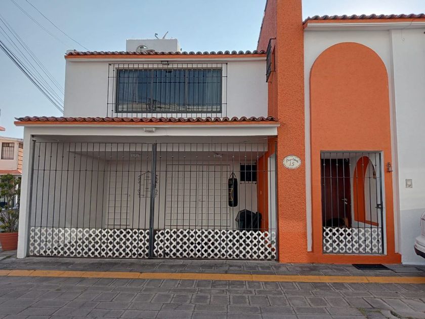 venta Casa en San Salvador Tizatlalli, Metepec (EB-NC0622s)