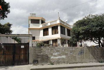 Casa en  Faustino Burga 238, Otavalo, Ecuador