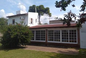 Casa en  Villa Elvira, Partido De La Plata