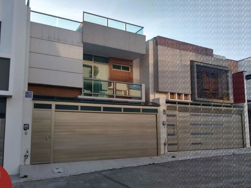 venta Casa en Residencial Monte Magno, Xalapa (EB-FZ6296s)