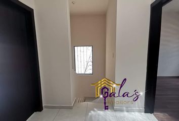 Casa en fraccionamiento en  Avenida Camino Real De La Plata, El Tezontle, Pachuca De Soto, Hidalgo, 42084, Mex