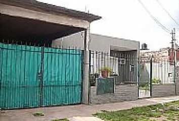 Casa en  Isidro Casanova, La Matanza