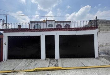 Casa en  Calle General Manuel González, Ocho Cedros, Toluca, México, 50170, Mex