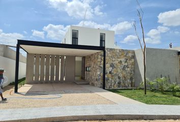 Casa en  Carretera Cholul - Temozón N, Mérida, Yucatán, 97305, Mex