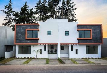 Casa en condominio en  Privada Constitución, Lázaro Cárdenas, Metepec, México, 52148, Mex