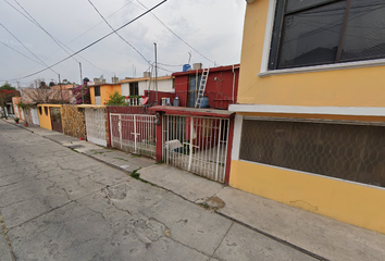 Casa en  Calle Tollocan 1-21, Cd Azteca, Fracc Ciudad Azteca 2da Sección, Ecatepec De Morelos, México, 55120, Mex