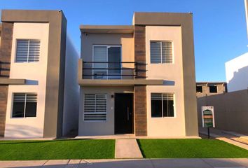 Casa en  Quinta Granada, Calzada Anáhuac, Final Sur, Mexicali, Baja California, México