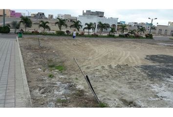 Terreno Comercial en  Tarqui, Manta