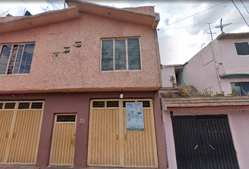 Casa en  Calle Flores Mexicanas 32, Benito Juárez, Nezahualcóyotl, México, 57000, Mex