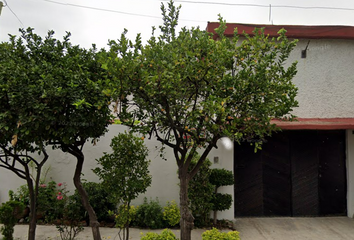 Casa en  Calle Tórtolas 42-78, Fraccionamiento Las Arboledas, Atizapán De Zaragoza, México, 52950, Mex
