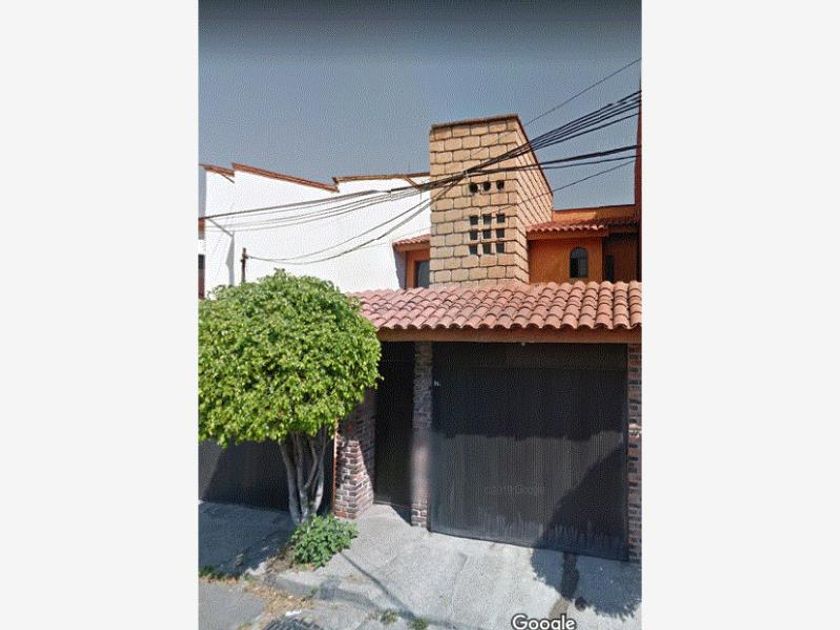 venta Casa en Barrio San Pedro, Xochimilco (MX21-LW2950)