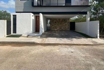 Casa en condominio en  Praderas Del Mayab, Conkal, Yucatán, Mex