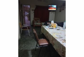 Casa en  Villa Luzuriaga, La Matanza