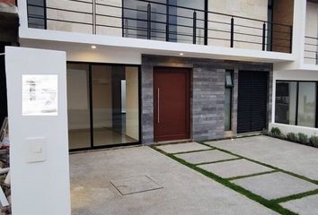 Casa en condominio en  Privada Reserva Yaxchilan, Fraccionamiento Juriquilla Grand, Querétaro, 76230, Mex