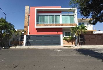 Casa en  Las Lagunas, Villa De Álvarez