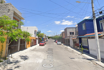Casa en  Villas De Santiago, Municipio De Querétaro