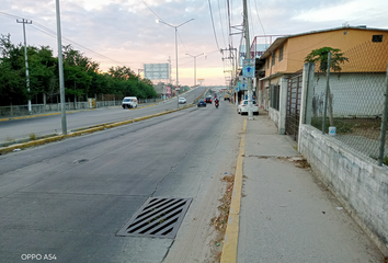Lote de Terreno en  Avenida General Lázaro Cárdenas, El Cayaco, Acapulco De Juárez, Guerrero, 39905, Mex