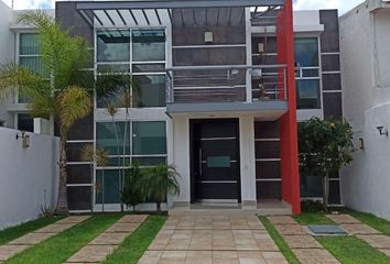 Casa en  Fraccionamiento Cumbres Del Lago, Municipio De Querétaro