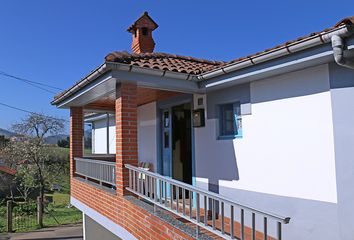 Chalet en  Pravia, Asturias