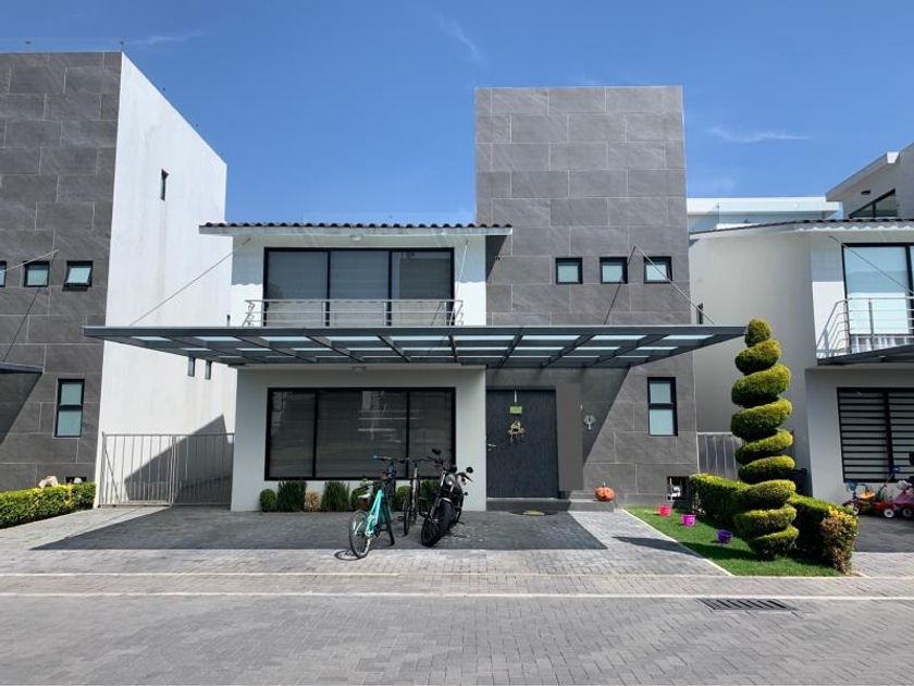 renta Casa en Espíritu Santo, Metepec, Metepec (MX21-LA3048)