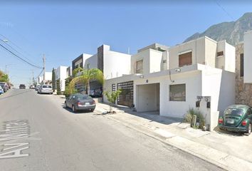 6 casas en venta en La Conquista, Ciudad Santa Catarina, Santa Catarina -  