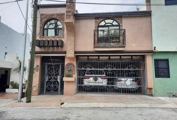 Casa en  Calle Ray Bradbury 800-898, Contry La Silla, Guadalupe, Nuevo León, 67173, Mex