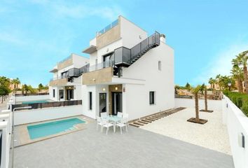 Chalet en  Distrito 1 - Centro - El Chaparral, Torrevieja