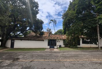 Casa en Ciudad Jardín, Cali