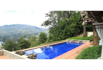 Villa-Quinta en  El Retiro, Antioquia