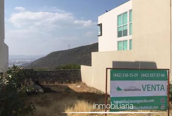 Lote de Terreno en  Calle Wenceslao Sánchez De La Barquera 1, Villas Del Sur, Querétaro, 76040, Mex