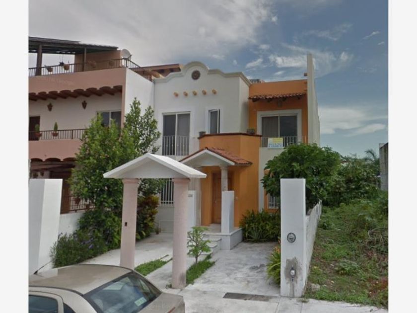 venta Casa en Residencial Fluvial Vallarta, Puerto Vallarta (MX22MT3609) icasas.mx