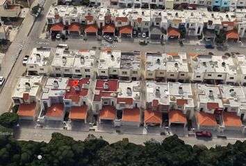 Casa en fraccionamiento en  Calle Sardina, Fraccionamiento Palmas Del Sol, Mazatlán, Sinaloa, 82103, Mex