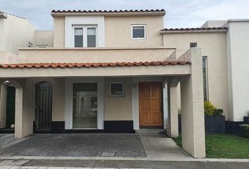 Casa en condominio en  Calle Tejos 528, Residencial Rinconada El Castaño, Metepec, México, 52150, Mex