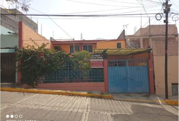Casa en  Lázaro Cárdenas 1ra. Sección, Tlalnepantla De Baz
