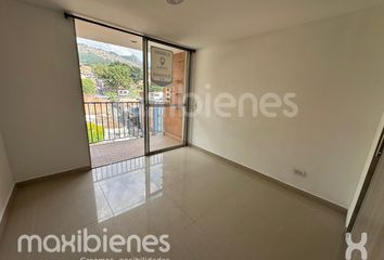 Apartment for rent in Oriente, Medellín