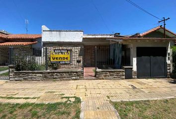 Casa en  Llavallol, Partido De Lomas De Zamora