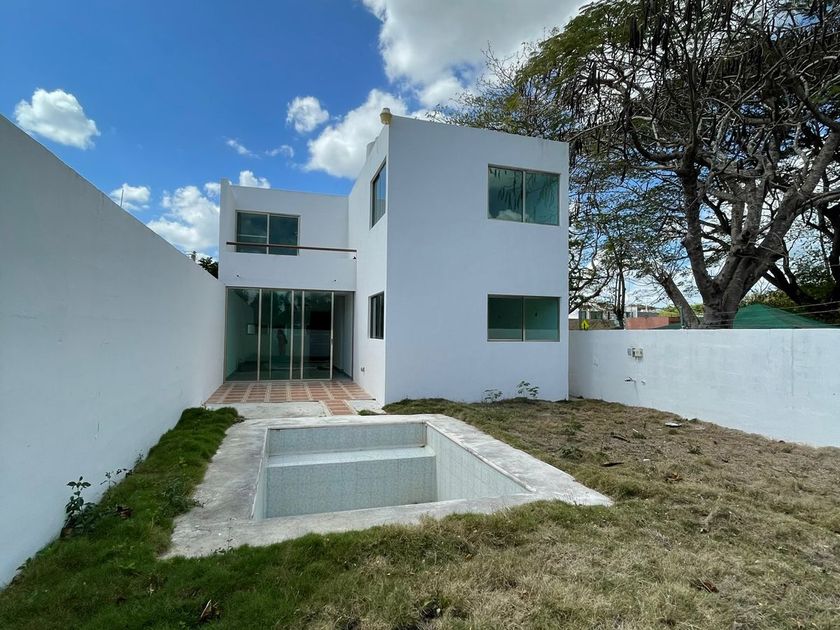 venta Casa en Fraccionamiento Altabrisa, Mérida, Mérida, Yucatán  (NEX-151146)