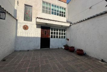 Casa en  Lomas Boulevares, Tlalnepantla De Baz