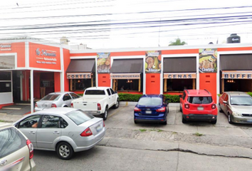 Local comercial en  La Macaria, Avenida Cruz Del Sur, Cruz Del Sur, Fracc Bosques De La Victoria, Guadalajara, Jalisco, 44540, Mex