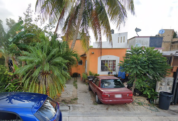 Casa en  Calle 10 Norte, Solidaridad Centro, Solidaridad, Quintana Roo, 77710, Mex