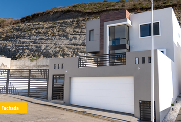 Casa en  Calle Colinas Miramar 333, El Sauzal De Rodríguez, Ensenada, Baja California, 22760, Mex