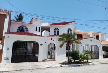 Casa en  Sábalo Country Club, Mazatlán