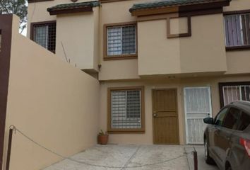 Casa en  Calle Colina Verde, Fraccionamiento San Sebastián, Tijuana, Baja California, 22420, Mex