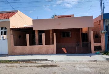 Casa en  Paseos De Pensiones, Mérida, Yucatán
