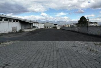 Bodega-Galpon en  Rg9j+pv Quito, Ecuador